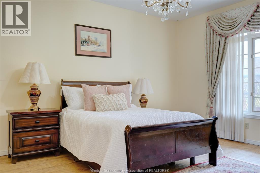 Photo 15 of 4660 Cranston, Windsor ON