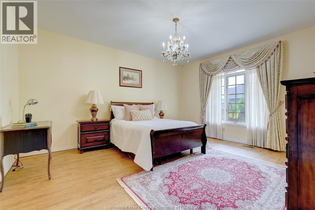 Photo 16 of 4660 Cranston, Windsor ON