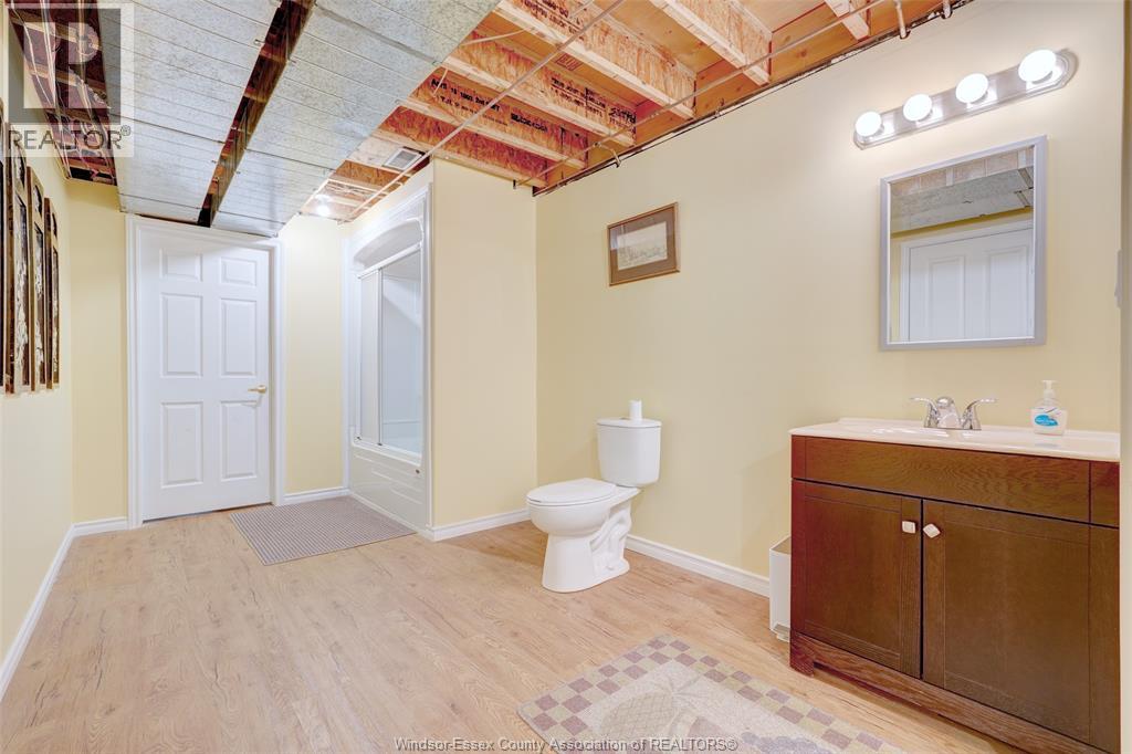 Photo 31 of 4660 Cranston, Windsor ON