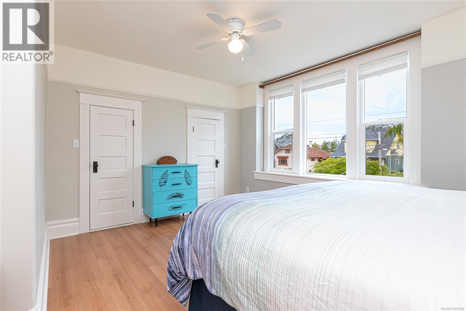 Photo 36 of 625 Harbinger Ave, Victoria BC