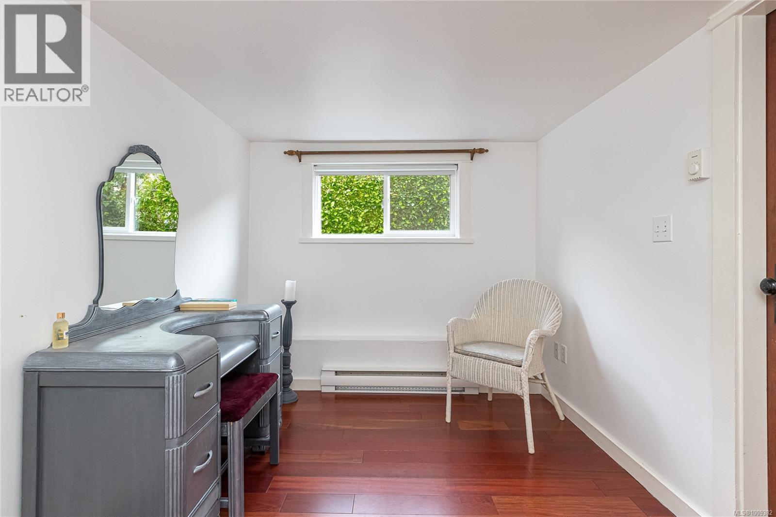 Photo 48 of 625 Harbinger Ave, Victoria BC