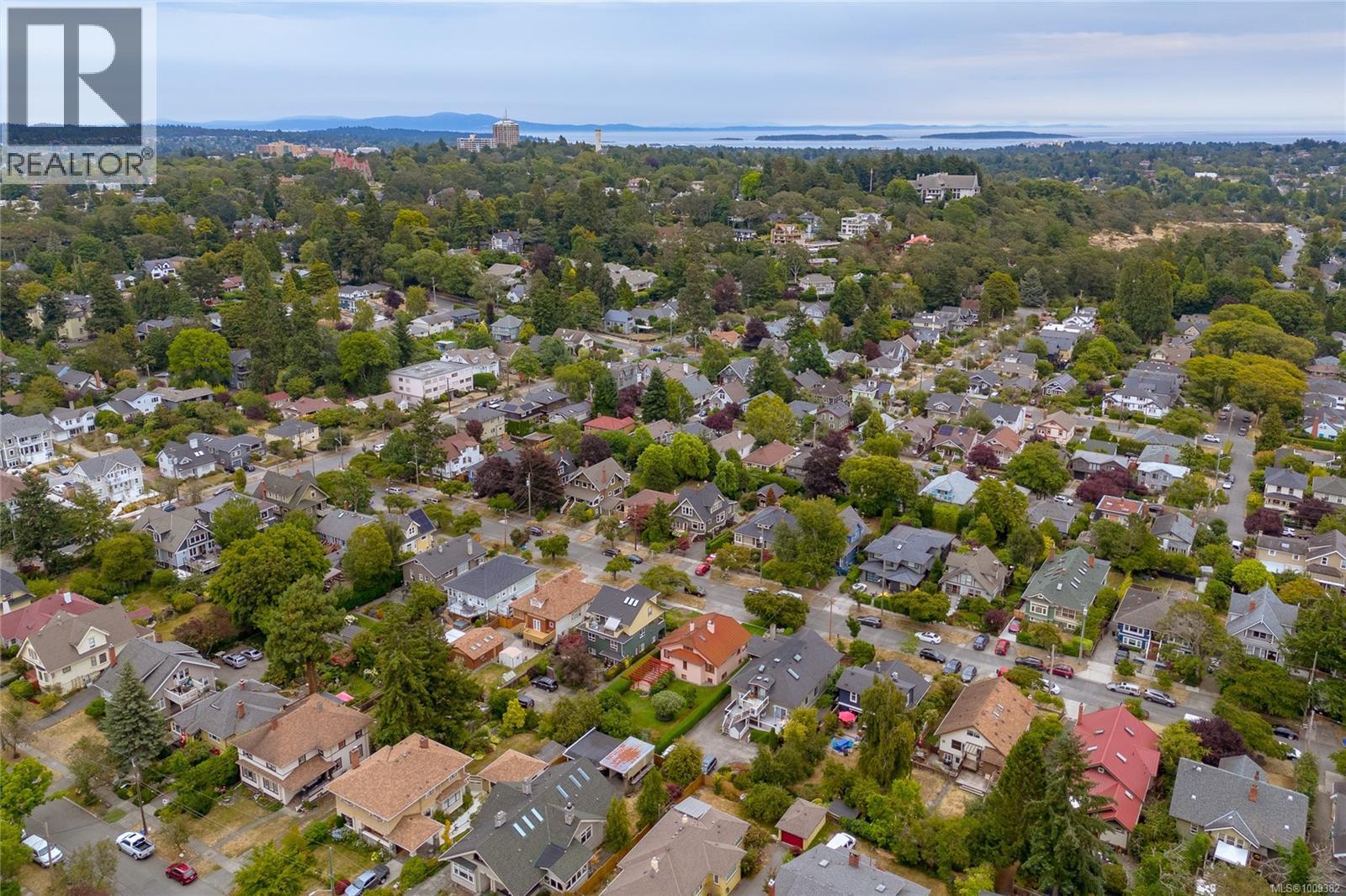 Photo 69 of 625 Harbinger Ave, Victoria BC