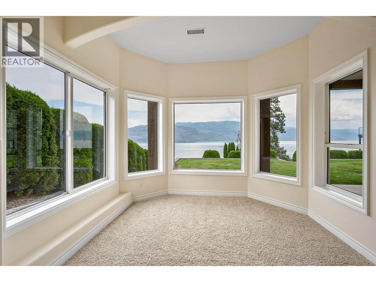 7178 Brent Road N, Peachland