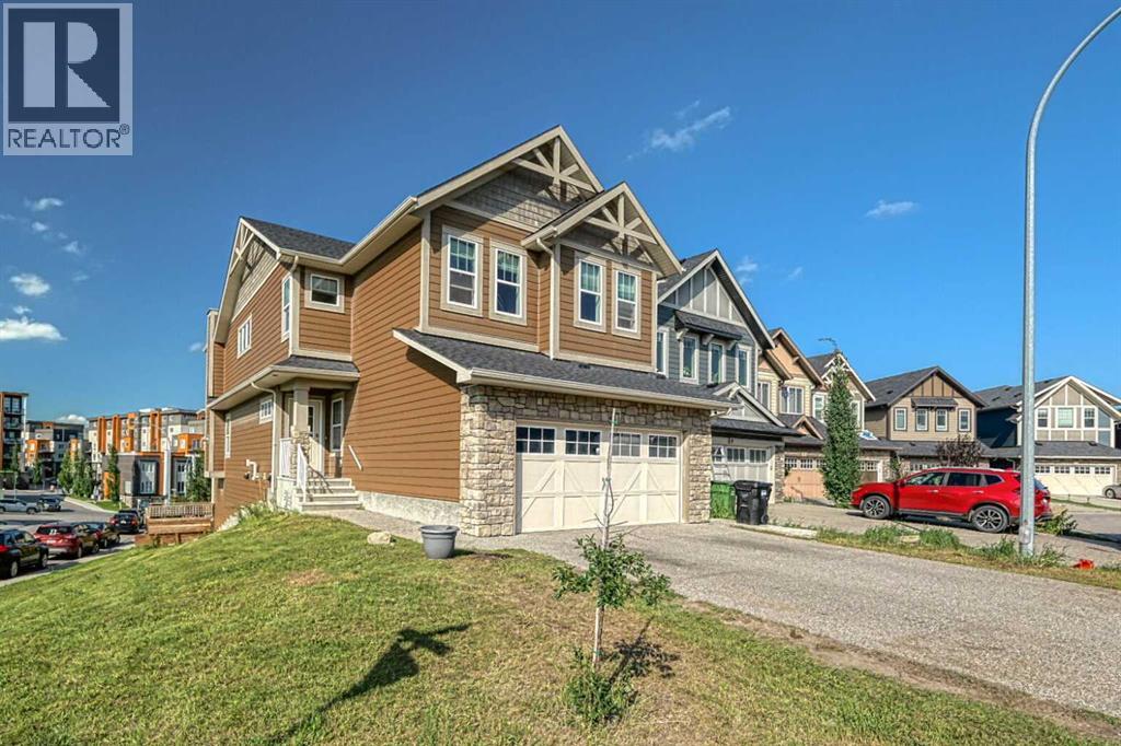 Single Family House for Sale in  Kincora Mews NW Kincora Calgary 