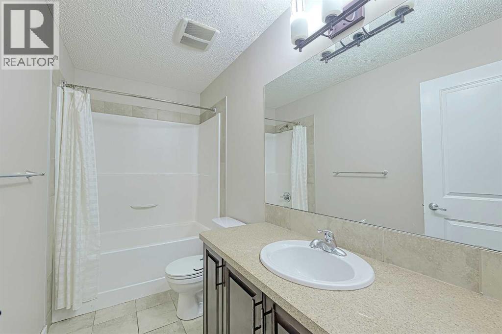 Single Family House for Sale in  Kincora Mews NW Kincora Calgary 