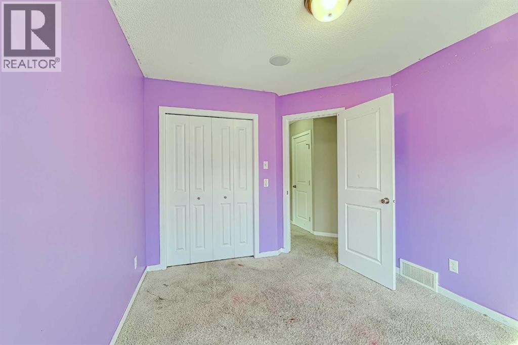 Single Family House for Sale in  Kincora Mews NW Kincora Calgary 