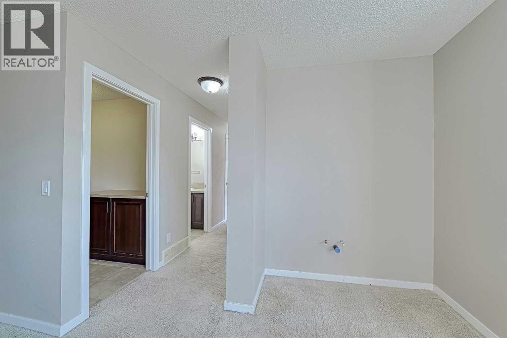 Single Family House for Sale in  Kincora Mews NW Kincora Calgary 