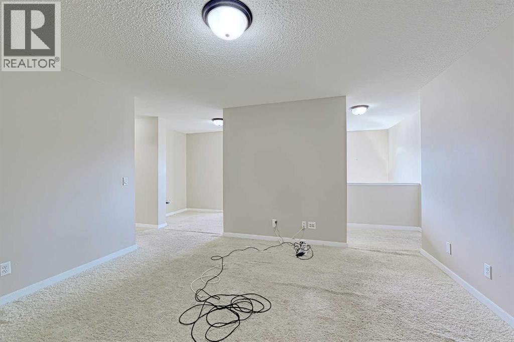 Single Family House for Sale in  Kincora Mews NW Kincora Calgary 