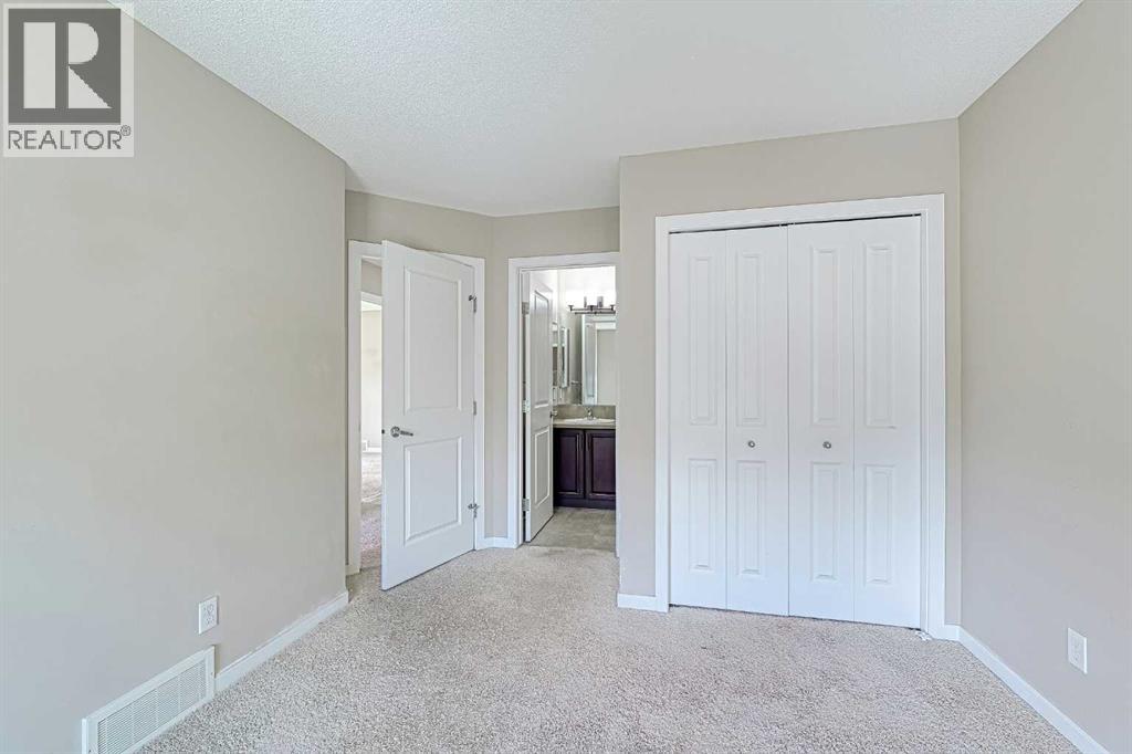 Single Family House for Sale in  Kincora Mews NW Kincora Calgary 