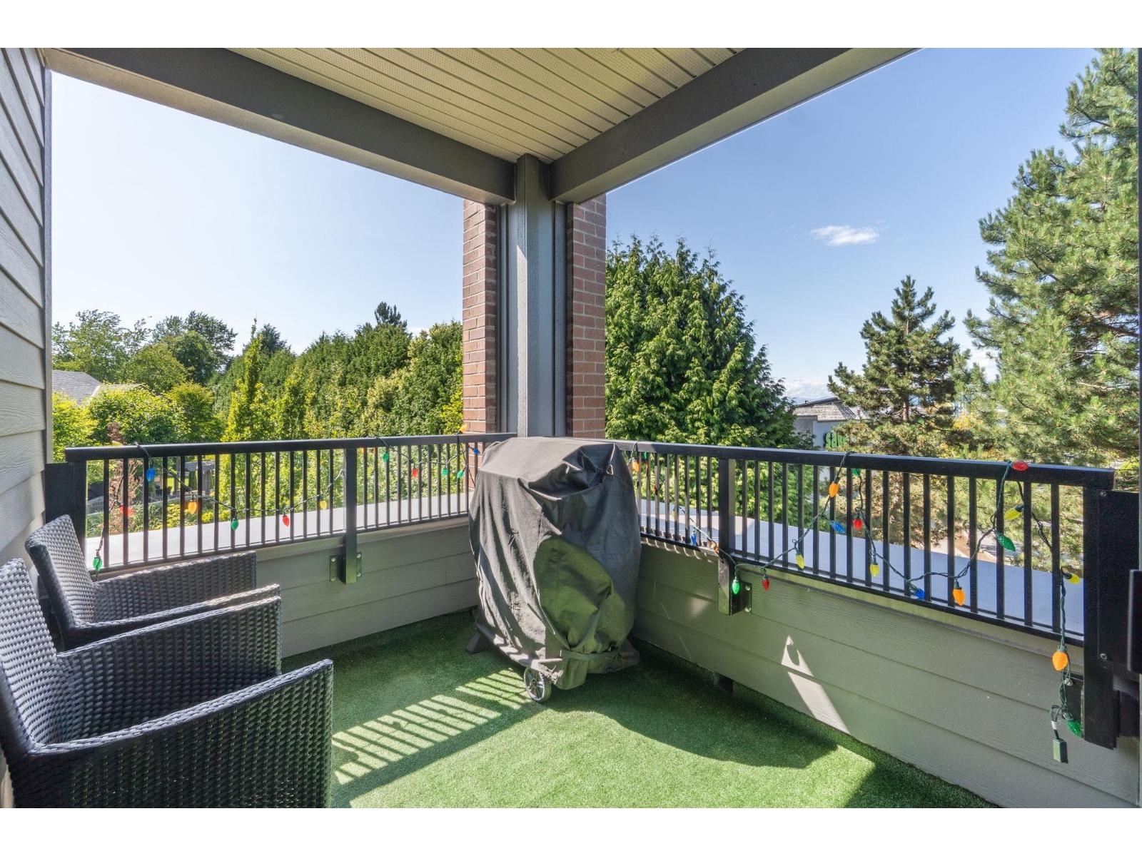 Photo 11 of 212 2960 151 Street, Surrey BC