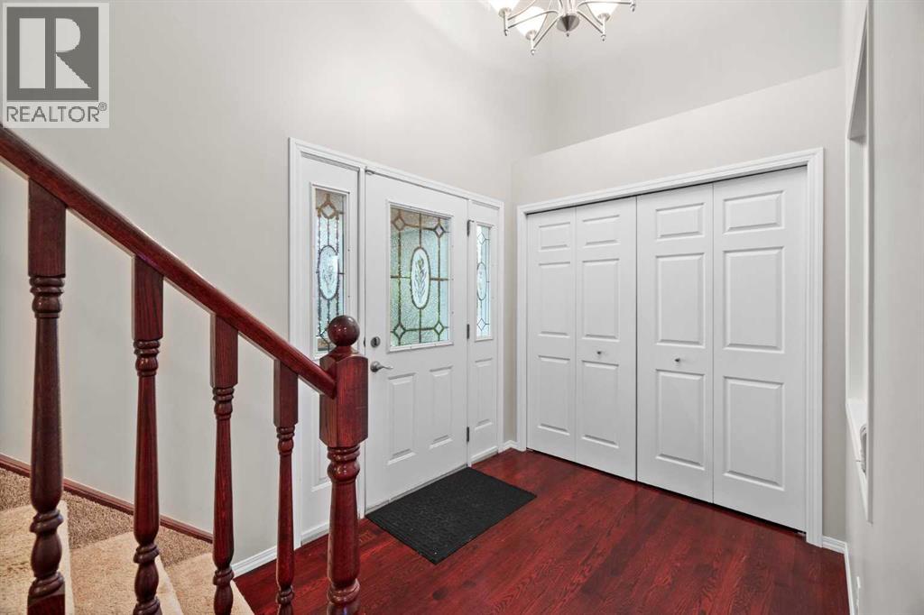 Single Family House for Sale in  Valley Ridge Drive NW Valley Ridge Calgary 