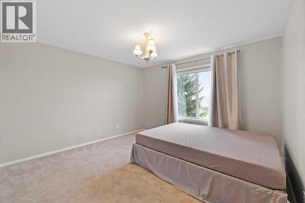 Single Family House for Sale in  Valley Ridge Drive NW Valley Ridge Calgary 