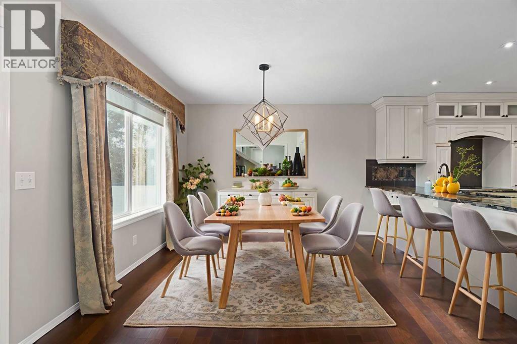 Single Family House for Sale in  Valley Ridge Drive NW Valley Ridge Calgary 