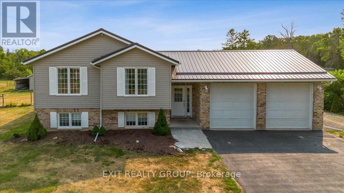 Photo 2 of 323 Mapleview Road, Quinte West ON