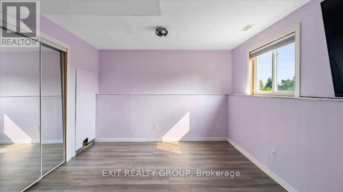Photo 29 of 323 Mapleview Road, Quinte West ON