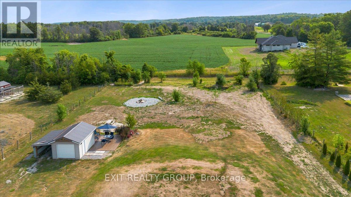 Photo 35 of 323 Mapleview Road, Quinte West ON