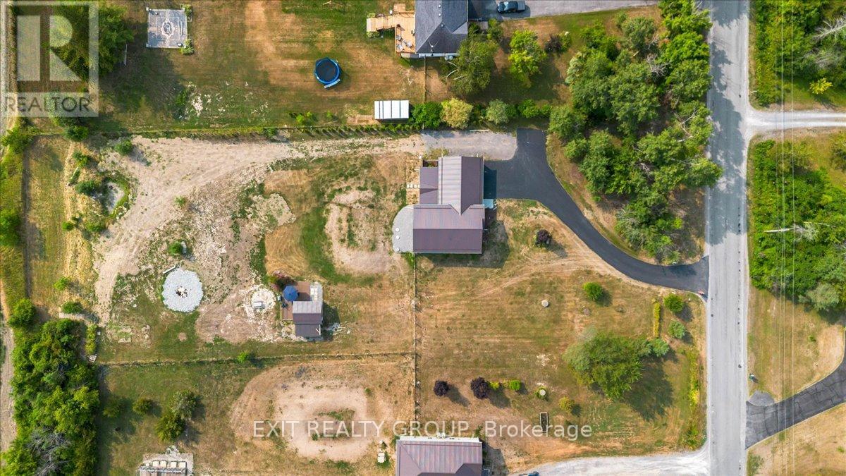 Photo 38 of 323 Mapleview Road, Quinte West ON