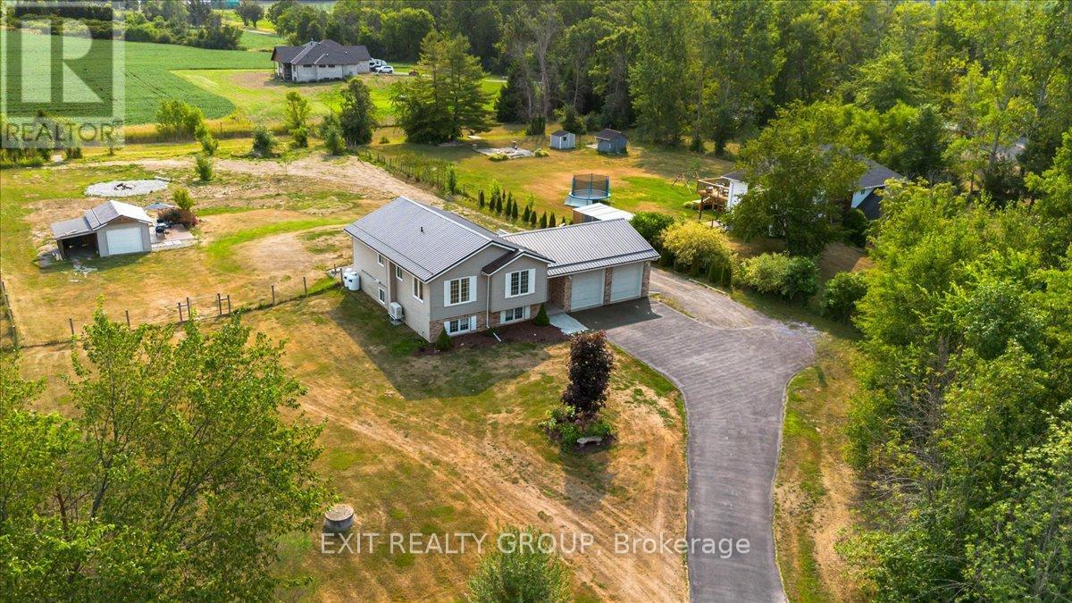 Photo 40 of 323 Mapleview Road, Quinte West ON