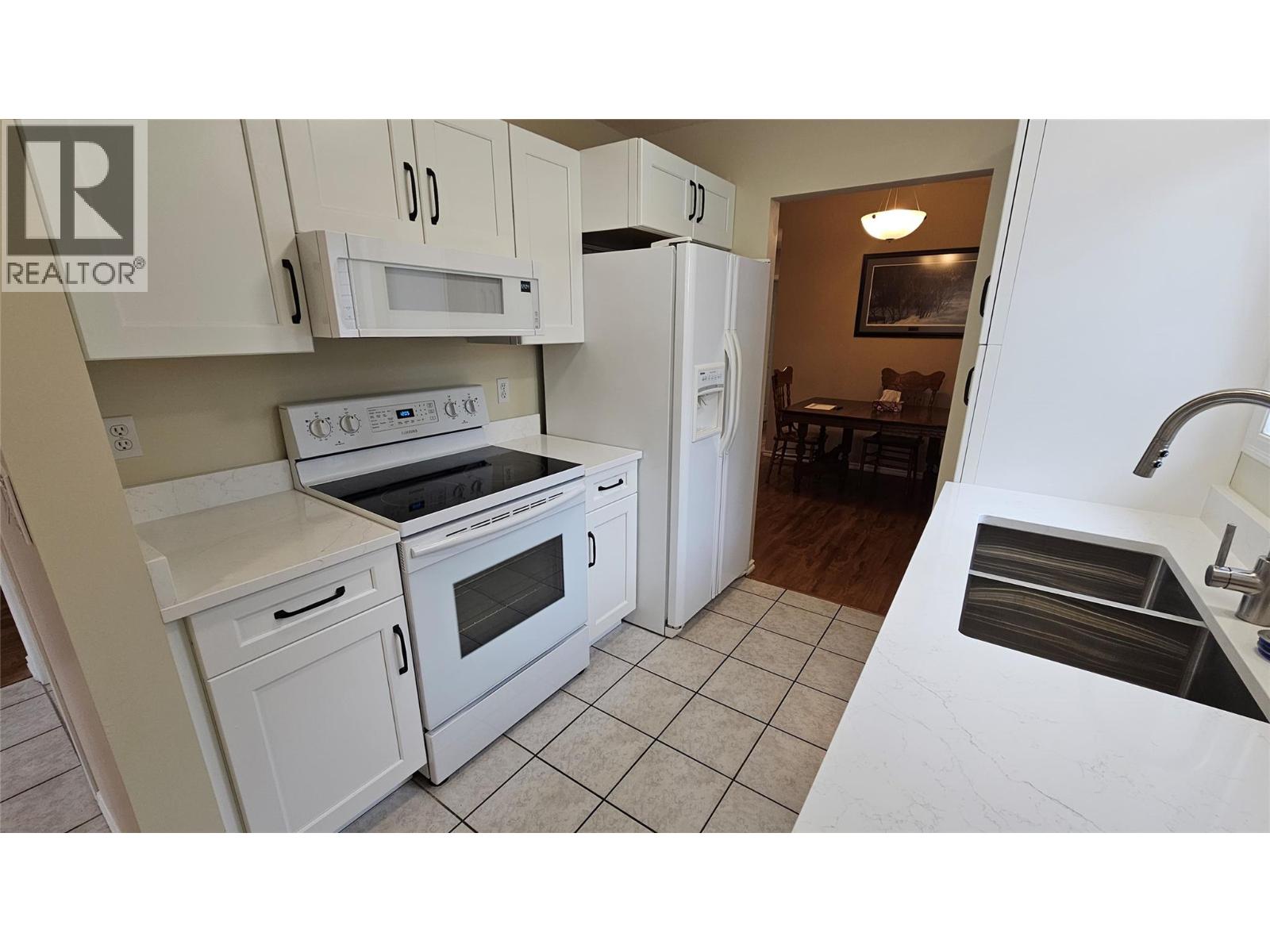  221 Sandpiper Crescent, Penticton