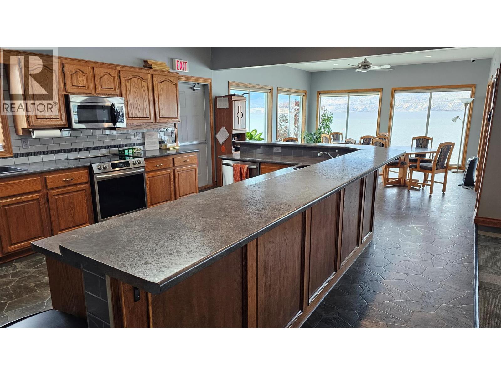  221 Sandpiper Crescent, Penticton