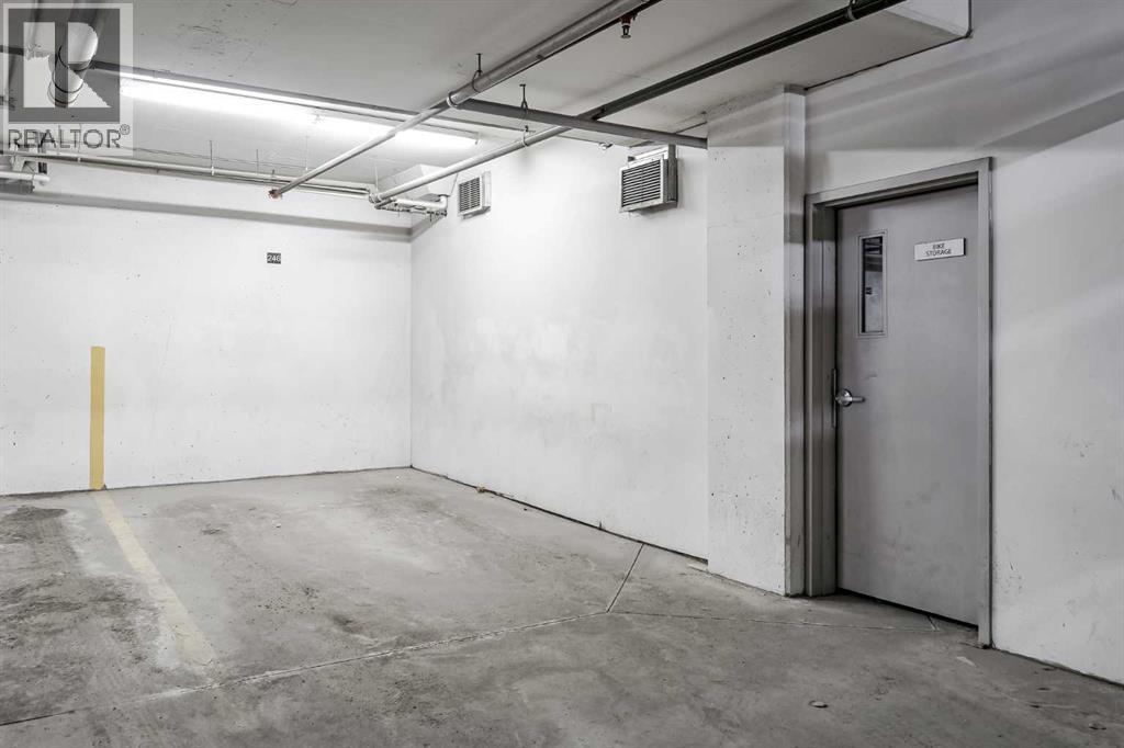 205, 402 Marquis Lane SE, Calgary, Alberta