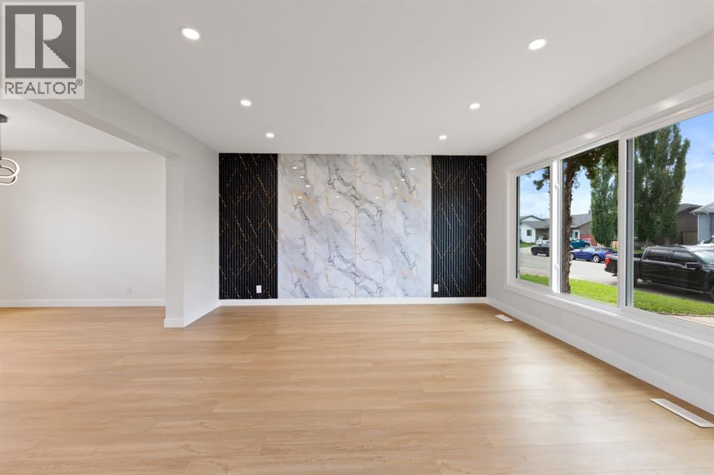 Single Family House for Sale in  Aberdare Way NE Abbeydale Calgary 
