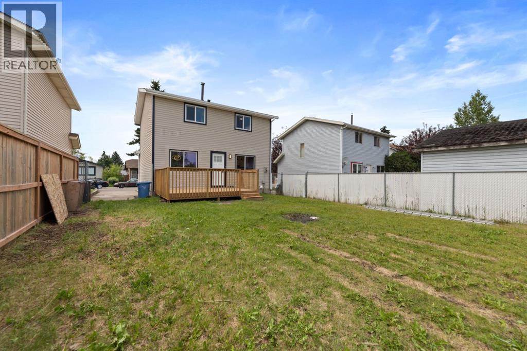 Single Family House for Sale in  Aberdare Way NE Abbeydale Calgary 