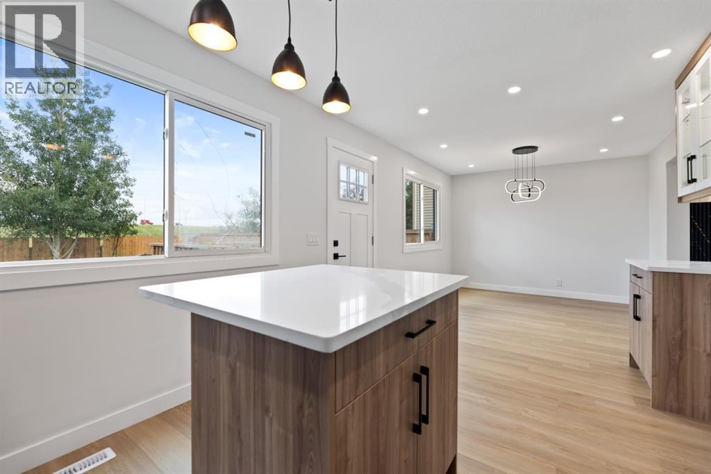 Single Family House for Sale in  Aberdare Way NE Abbeydale Calgary 