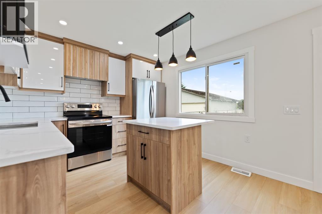 Single Family House for Sale in  Aberdare Way NE Abbeydale Calgary 