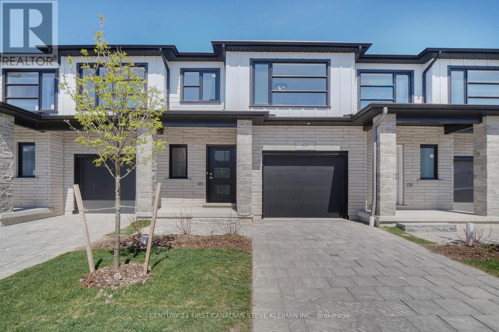 Photo 27 of 67 2700 Buroak Drive, London North ON