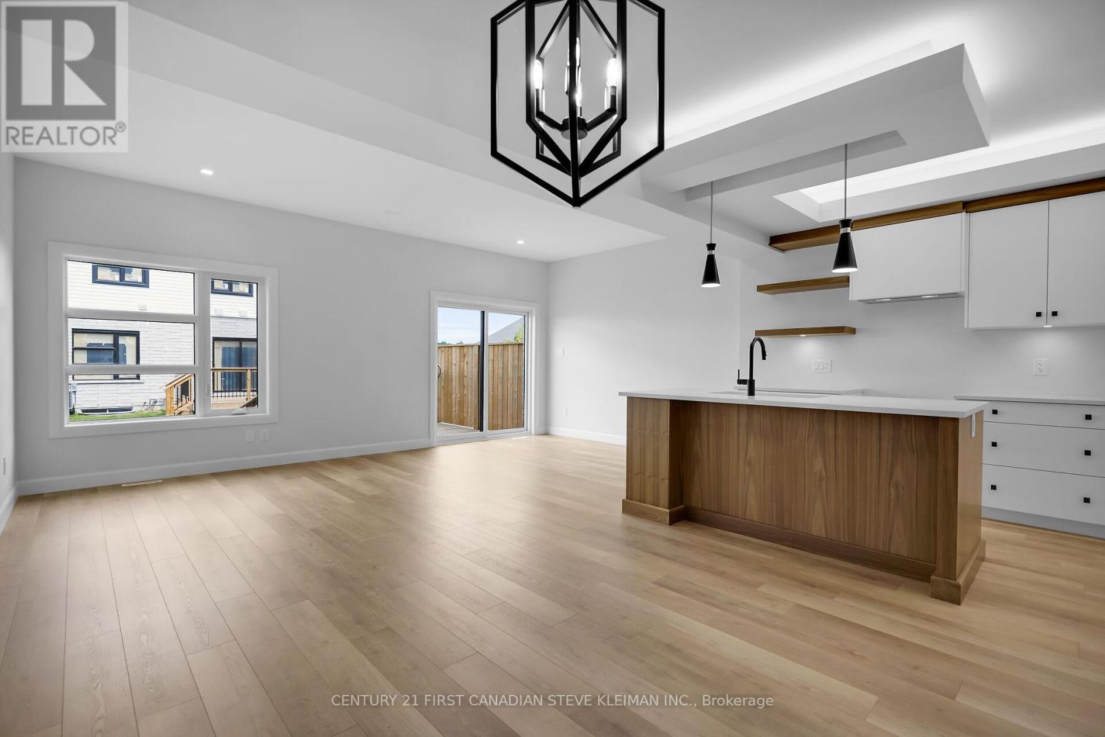 Photo 7 of 47 2700 Buroak Drive, London North ON