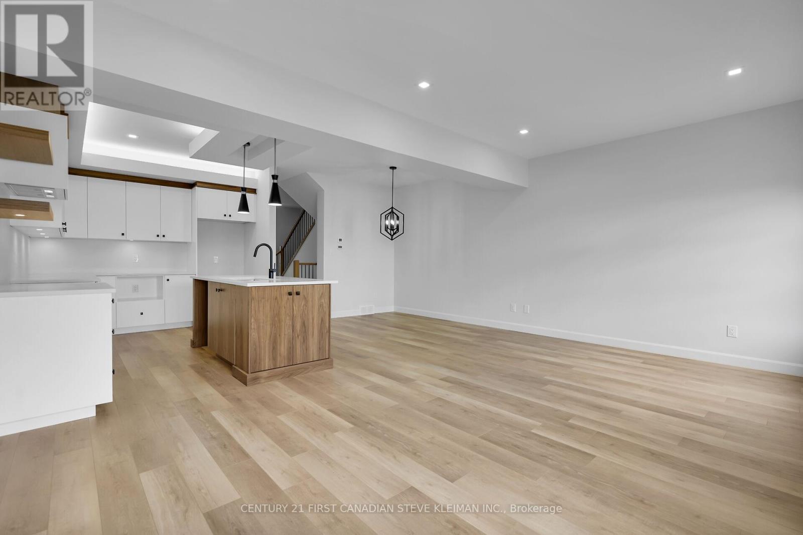 Photo 44 of 47 2700 Buroak Drive, London North ON