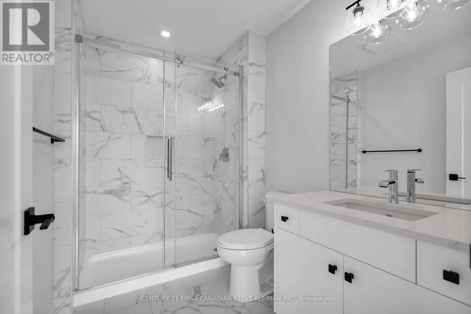 Photo 43 of 47 2700 Buroak Drive, London North ON