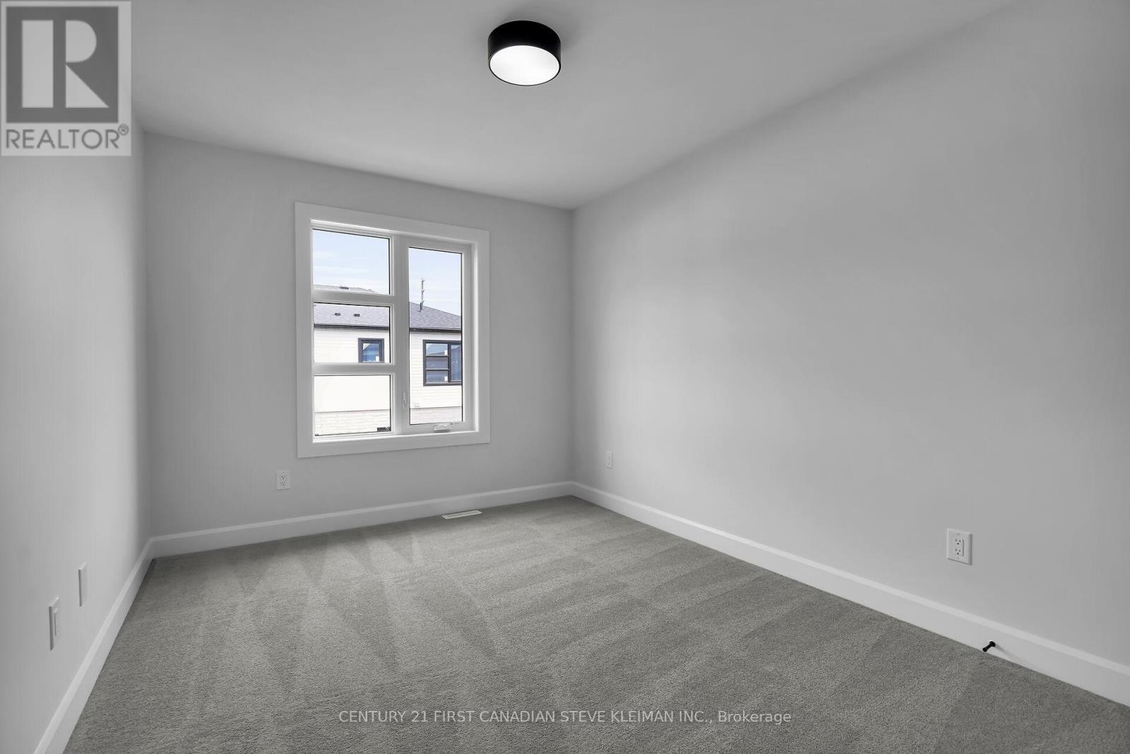 Photo 19 of 47 2700 Buroak Drive, London North ON