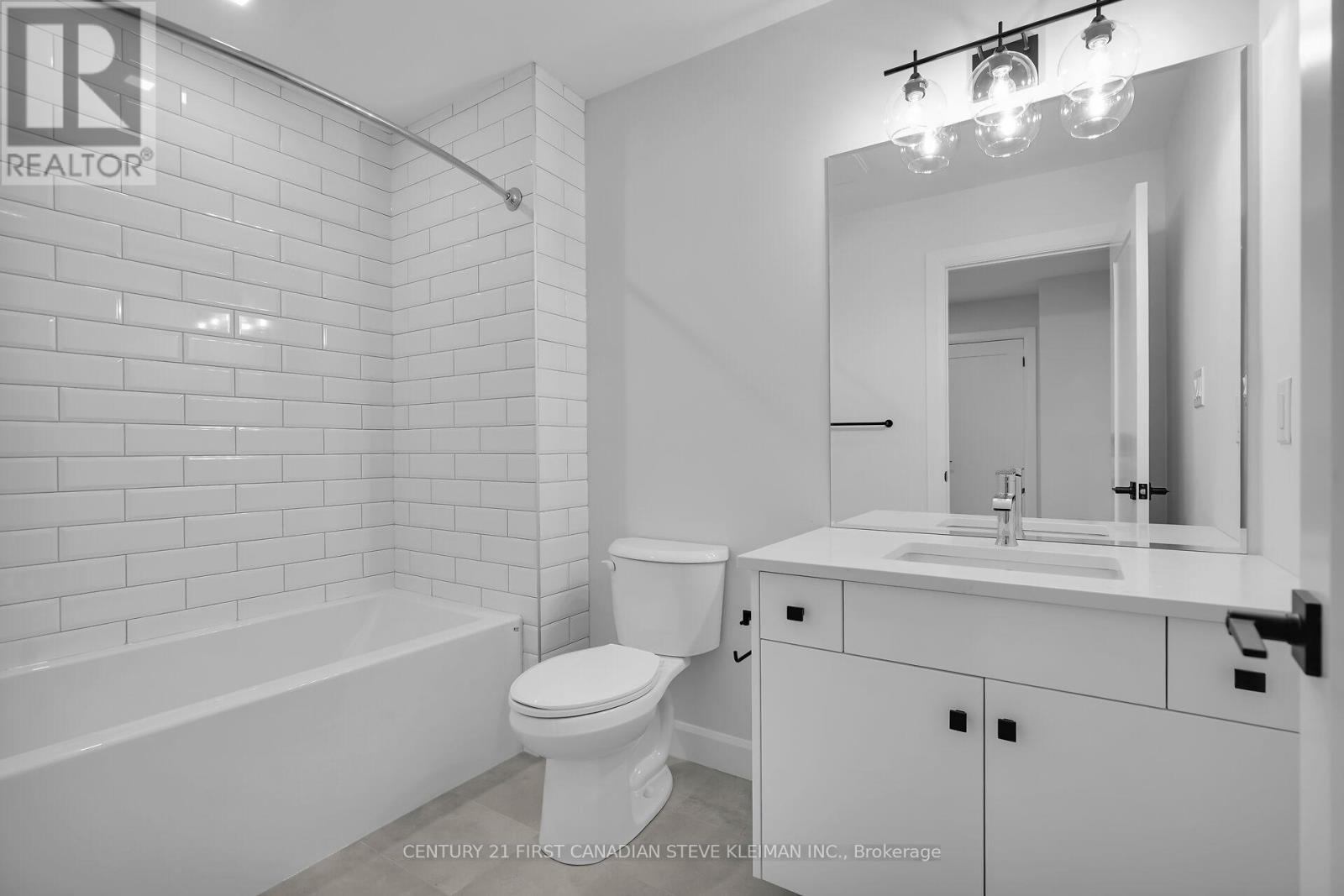 Photo 9 of 47 2700 Buroak Drive, London North ON