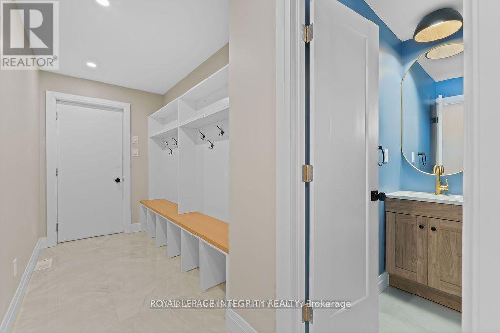 Photo 12 of 3440 Woodroffe Avenue, Ottawa ON