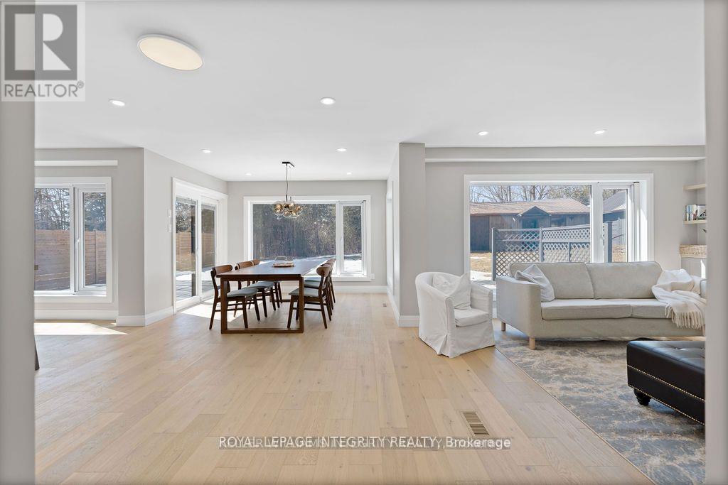 Photo 14 of 3440 Woodroffe Avenue, Ottawa ON