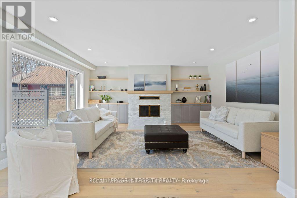 Photo 22 of 3440 Woodroffe Avenue, Ottawa ON