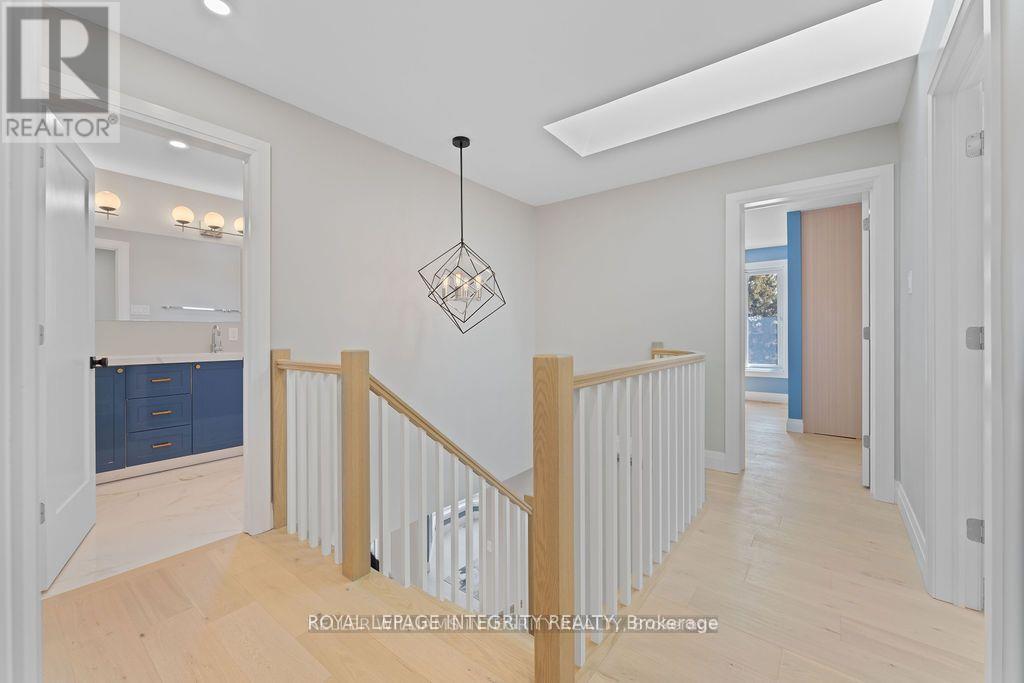 Photo 25 of 3440 Woodroffe Avenue, Ottawa ON