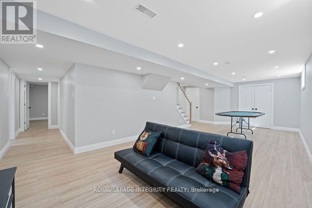 Photo 40 of 3440 Woodroffe Avenue, Ottawa ON