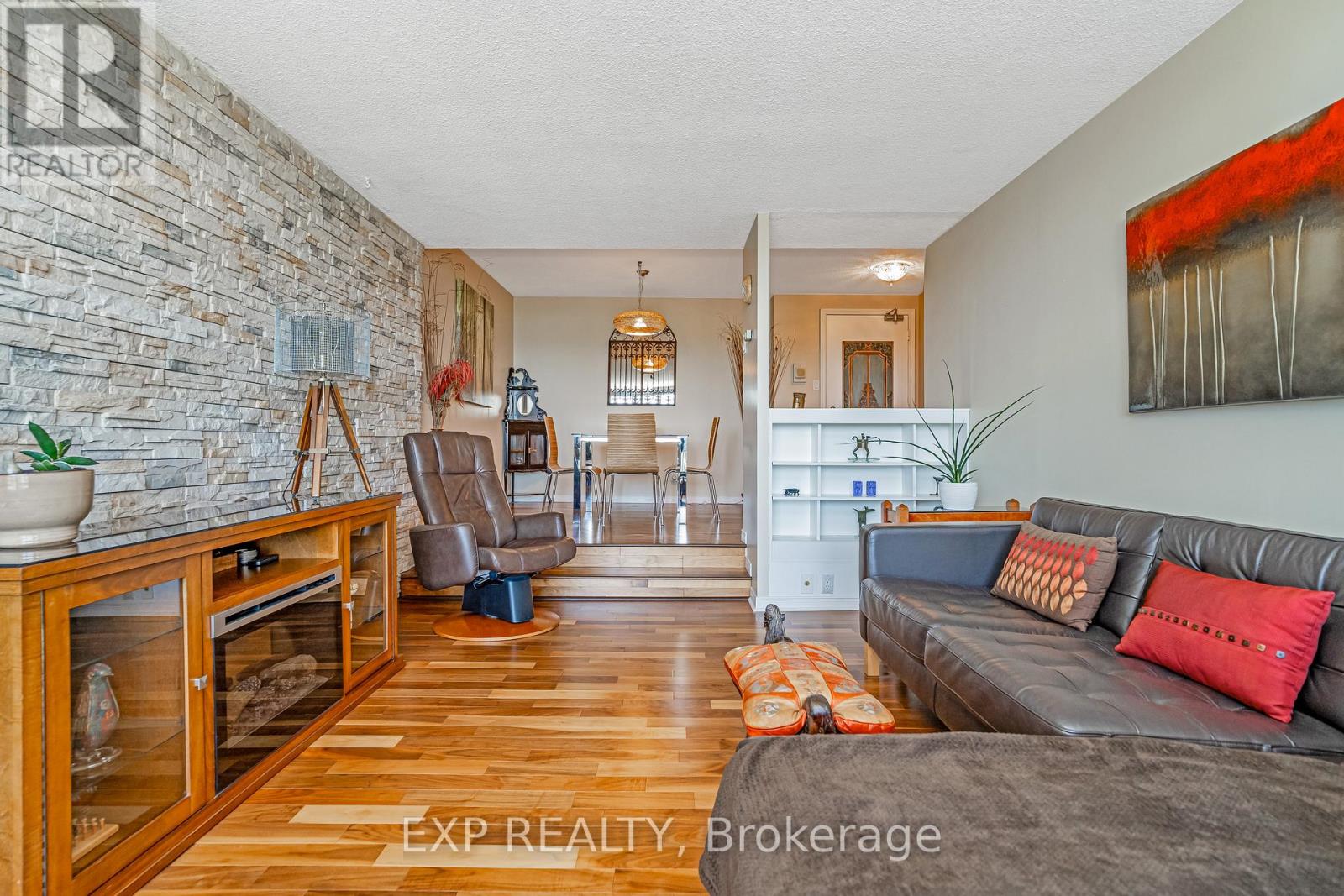 Photo 4 of 1301 415 Greenview Avenue, Ottawa ON