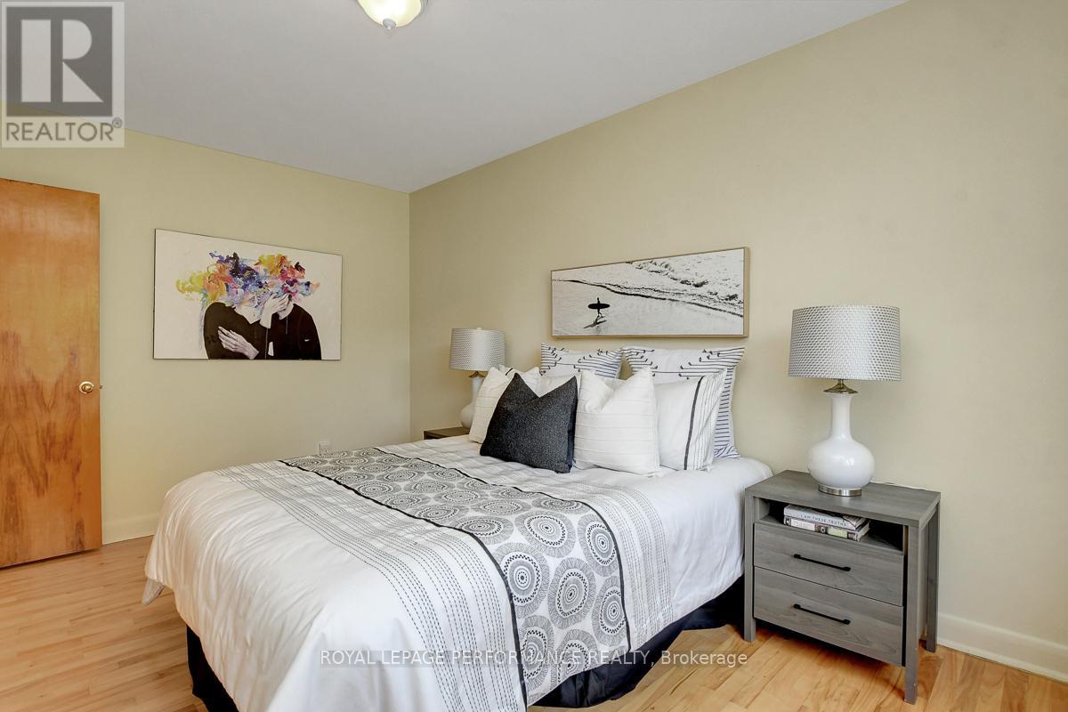 Photo 13 of 617 Gardenvale Road, Ottawa ON
