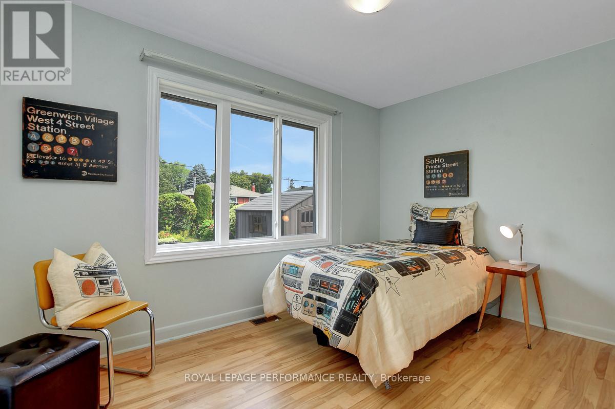Photo 19 of 617 Gardenvale Road, Ottawa ON