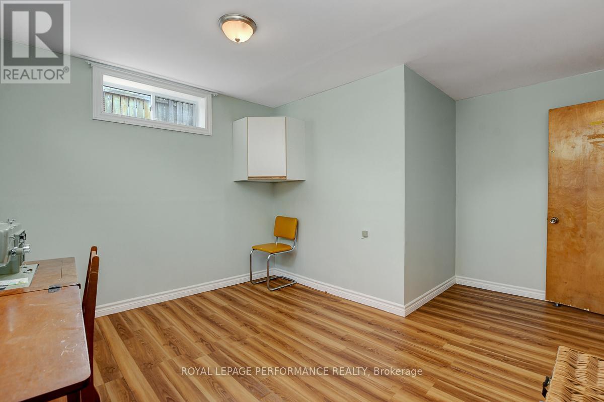 Photo 33 of 617 Gardenvale Road, Ottawa ON
