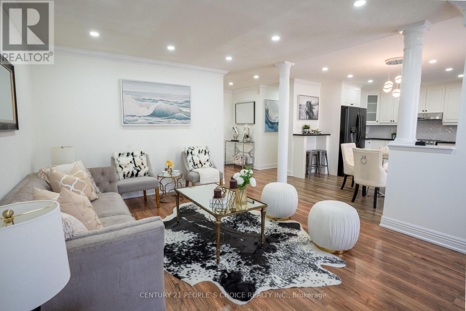 Photo 15 of 111 Brisdale Drive, Brampton ON