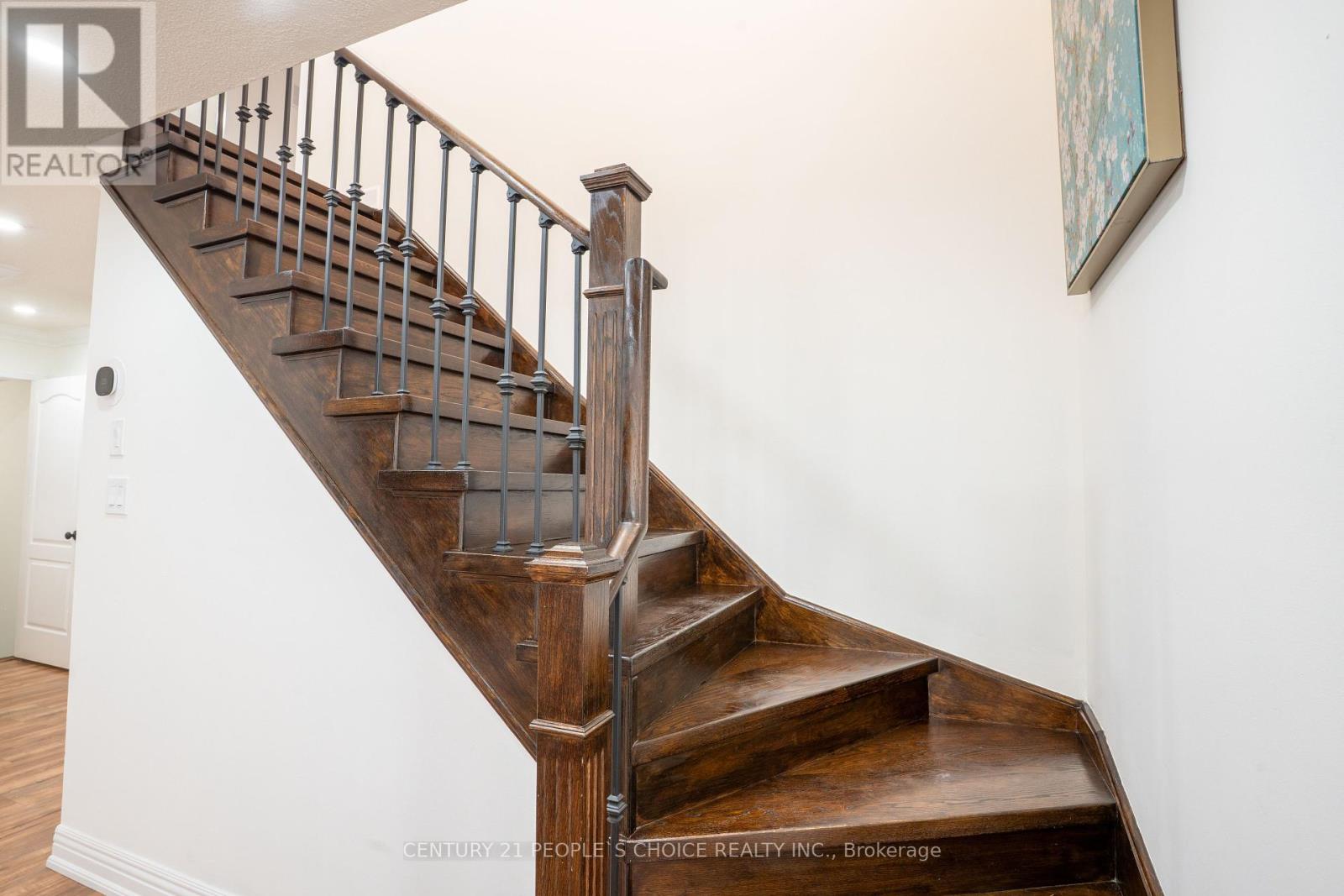 Photo 22 of 111 Brisdale Drive, Brampton ON