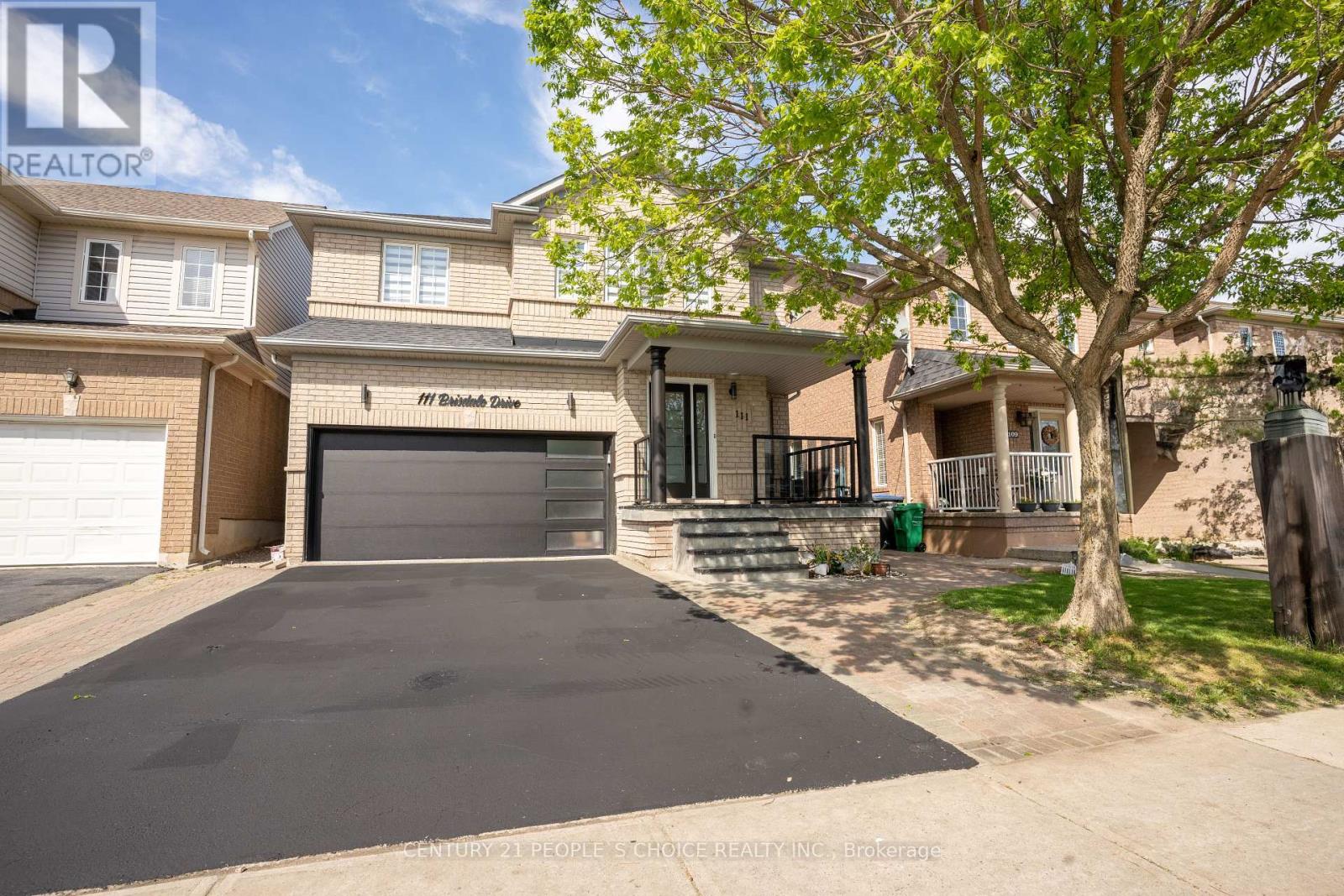 Photo 3 of 111 Brisdale Drive, Brampton ON