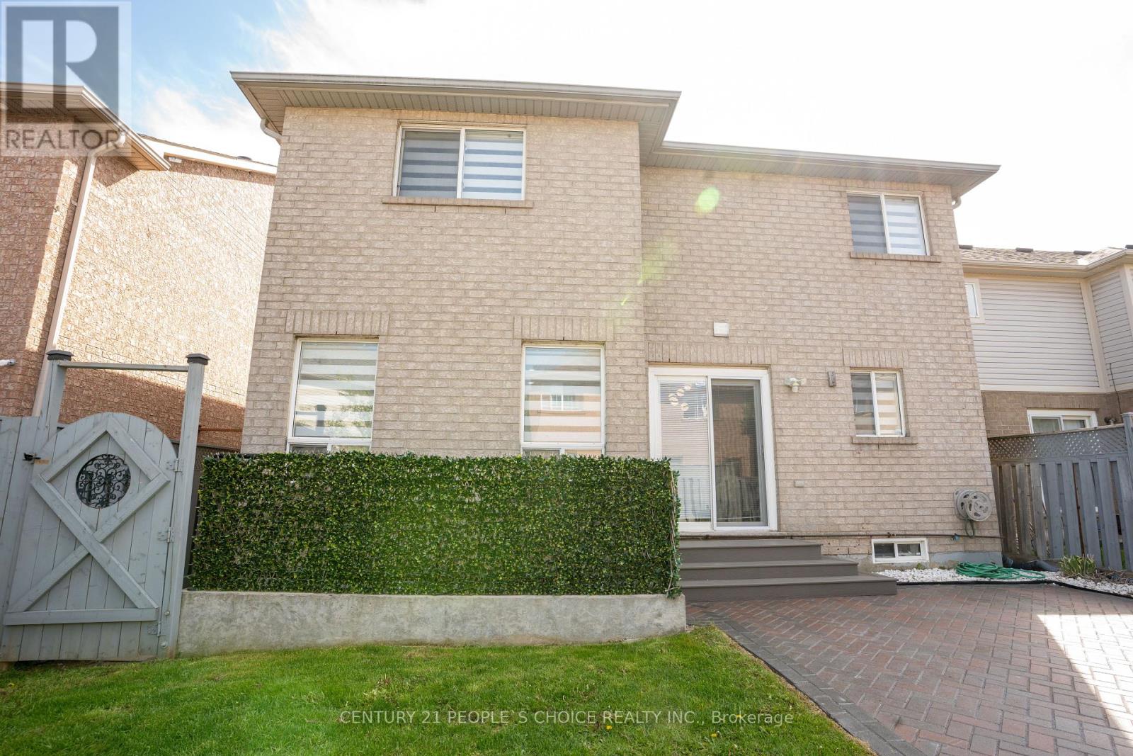 Photo 48 of 111 Brisdale Drive, Brampton ON