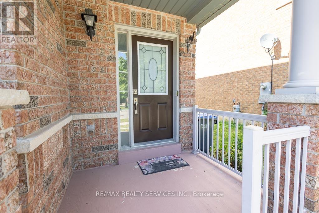 Photo 17 of 5279 Palmetto Place, Mississauga ON
