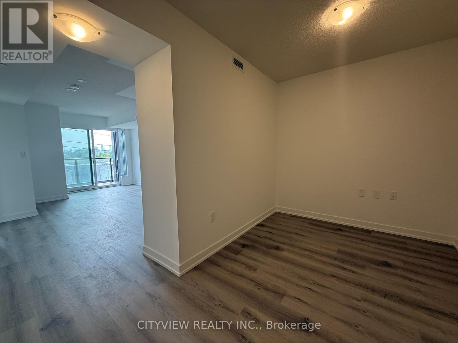 Photo 16 of 413 556 Marlee Avenue, Toronto ON